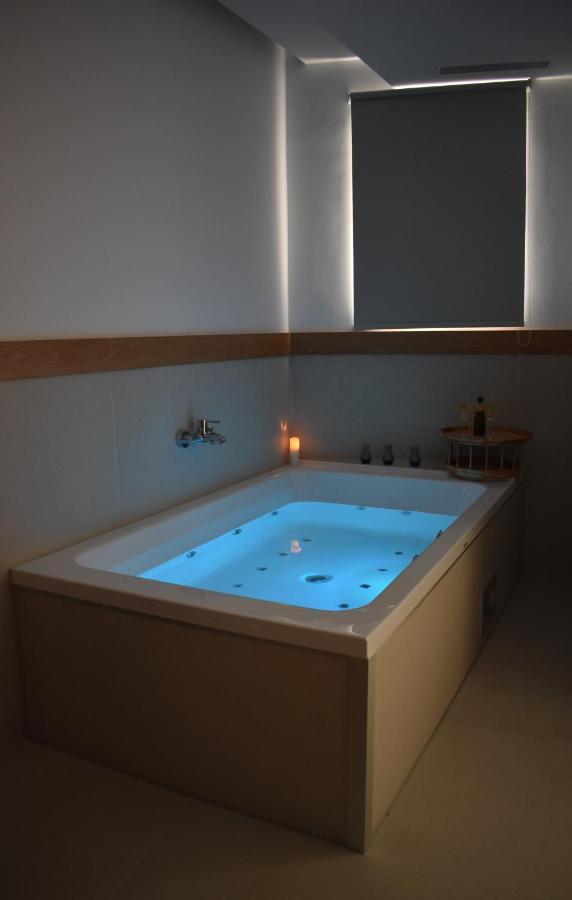 Balance Hotel Hriszí Aktí Haniá Kültér fotó
